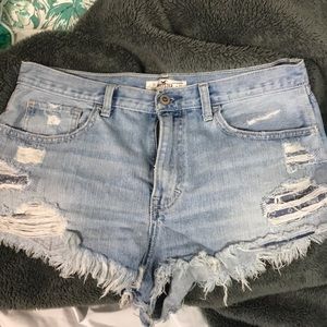 Hollister high waisted shorts